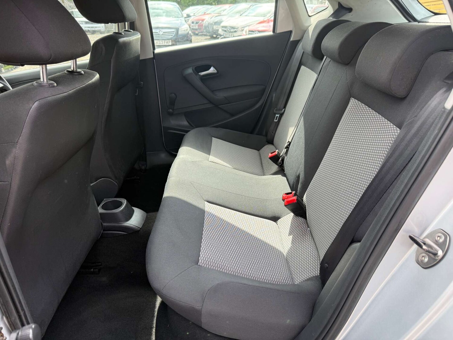 Used Volkswagen Polo 2010 for sale - 76363692: Photo 26