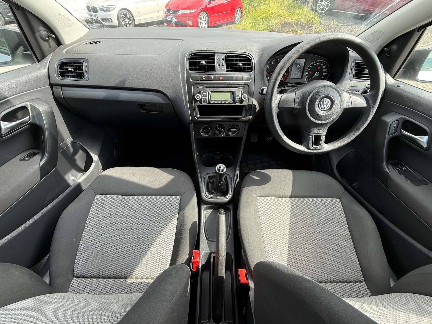 Used Volkswagen Polo 2010 for sale - 76363692: Photo 30