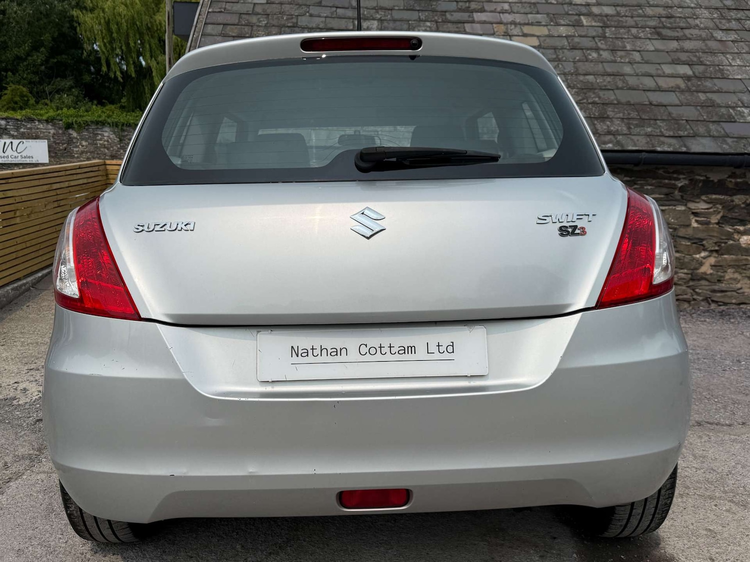 Used Suzuki Swift 2011 for sale - 76363703: Photo 15