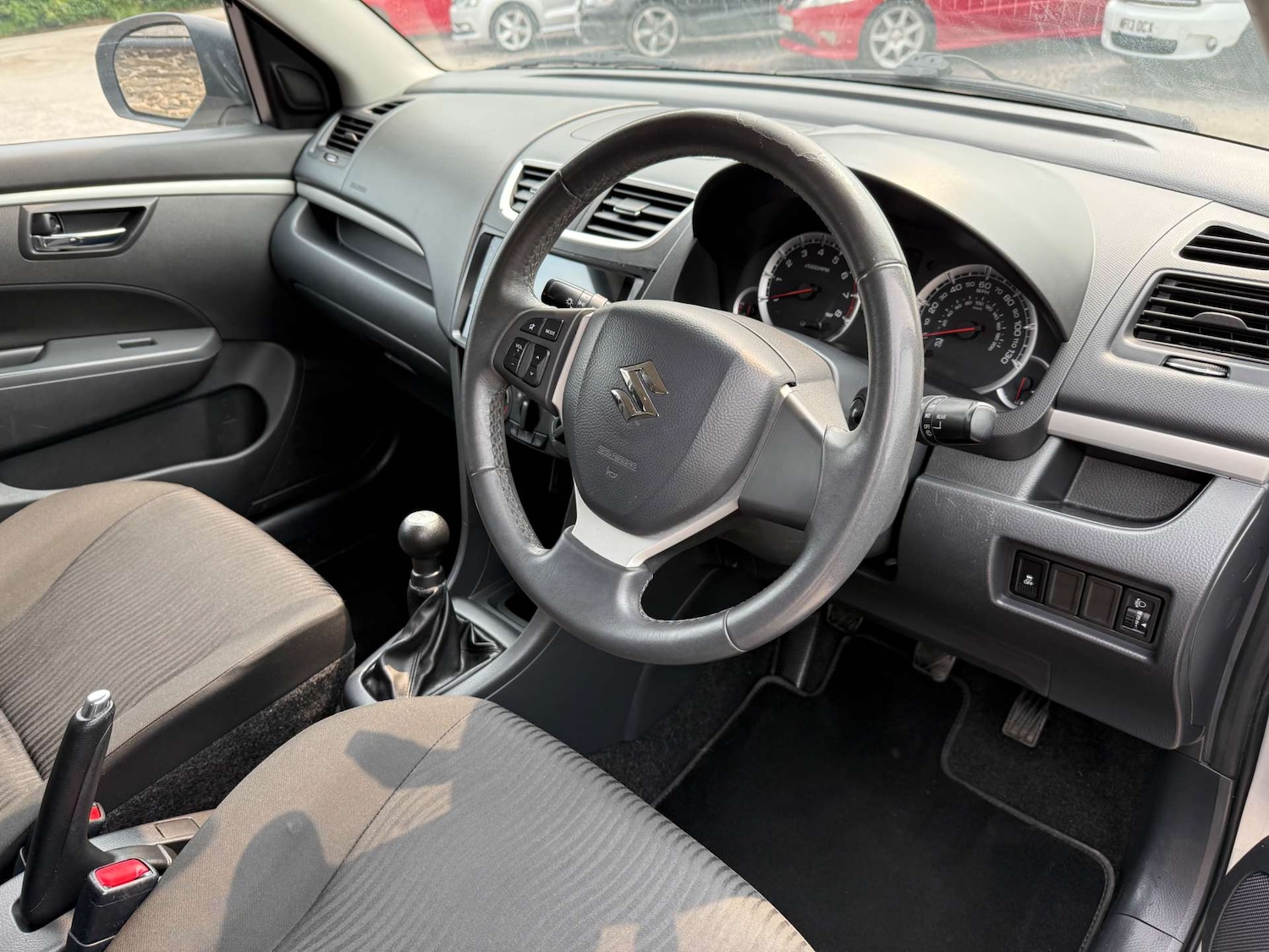 Used Suzuki Swift 2011 for sale - 76363703: Photo 16