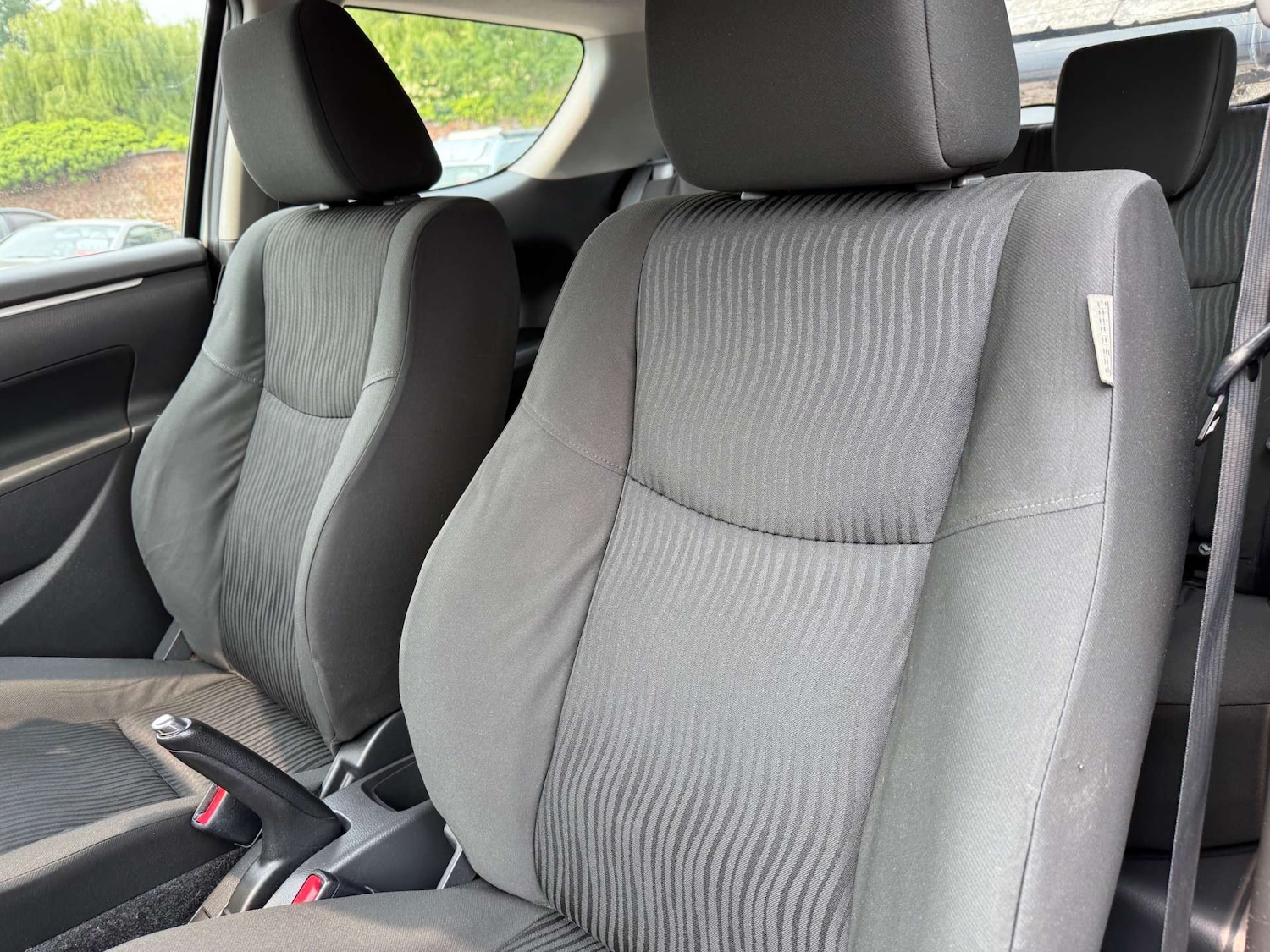 Used Suzuki Swift 2011 for sale - 76363703: Photo 24