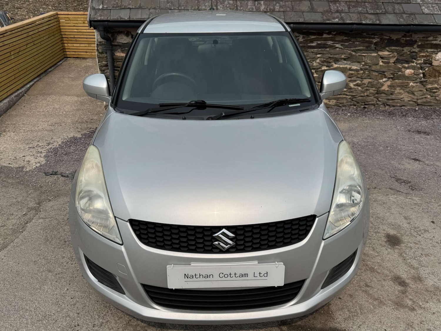 Used Suzuki Swift 2011 for sale - 76363703: Photo 8