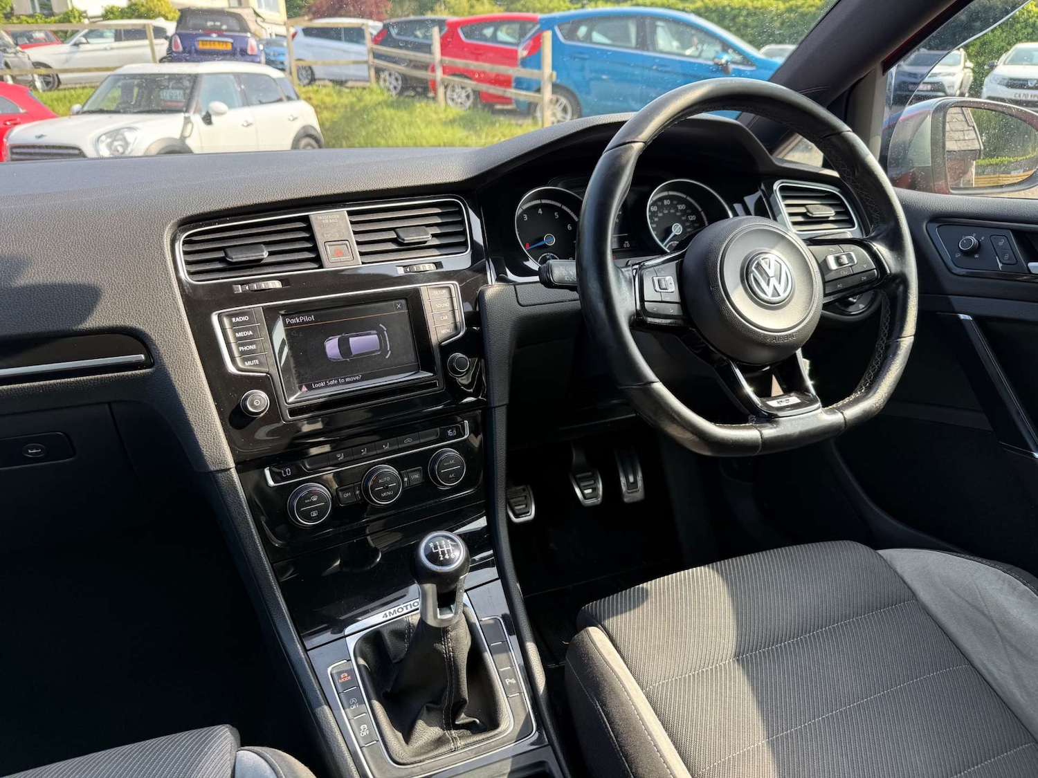 Used Volkswagen Golf 2014 for sale - 76363831: Photo 32