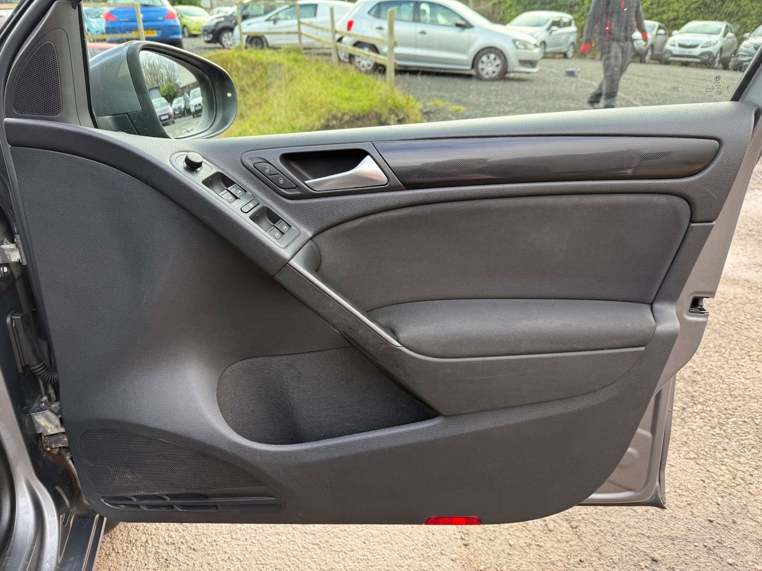 Used Volkswagen Golf 2012 for sale - 77262702: Photo 15