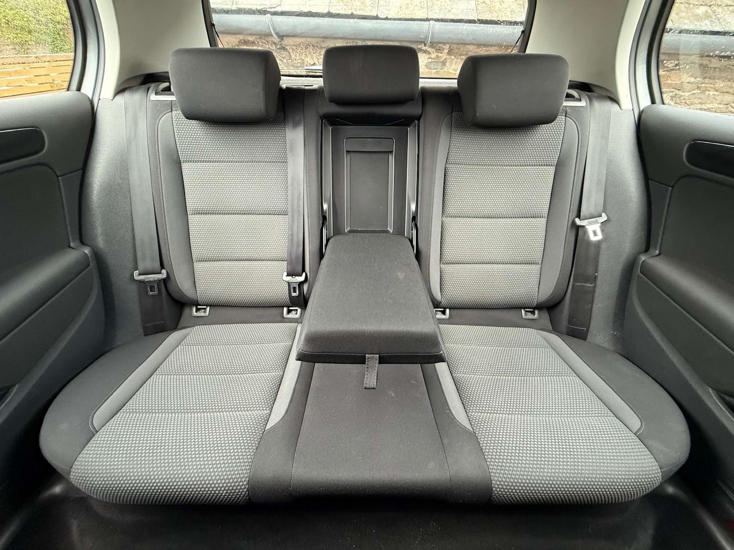 Used Volkswagen Golf 2012 for sale - 77262702: Photo 29