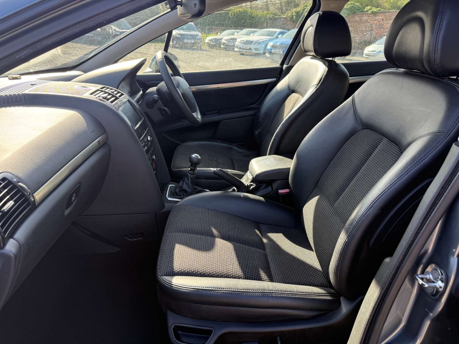 Used Peugeot 407 2010 for sale - 77917745: Photo 23