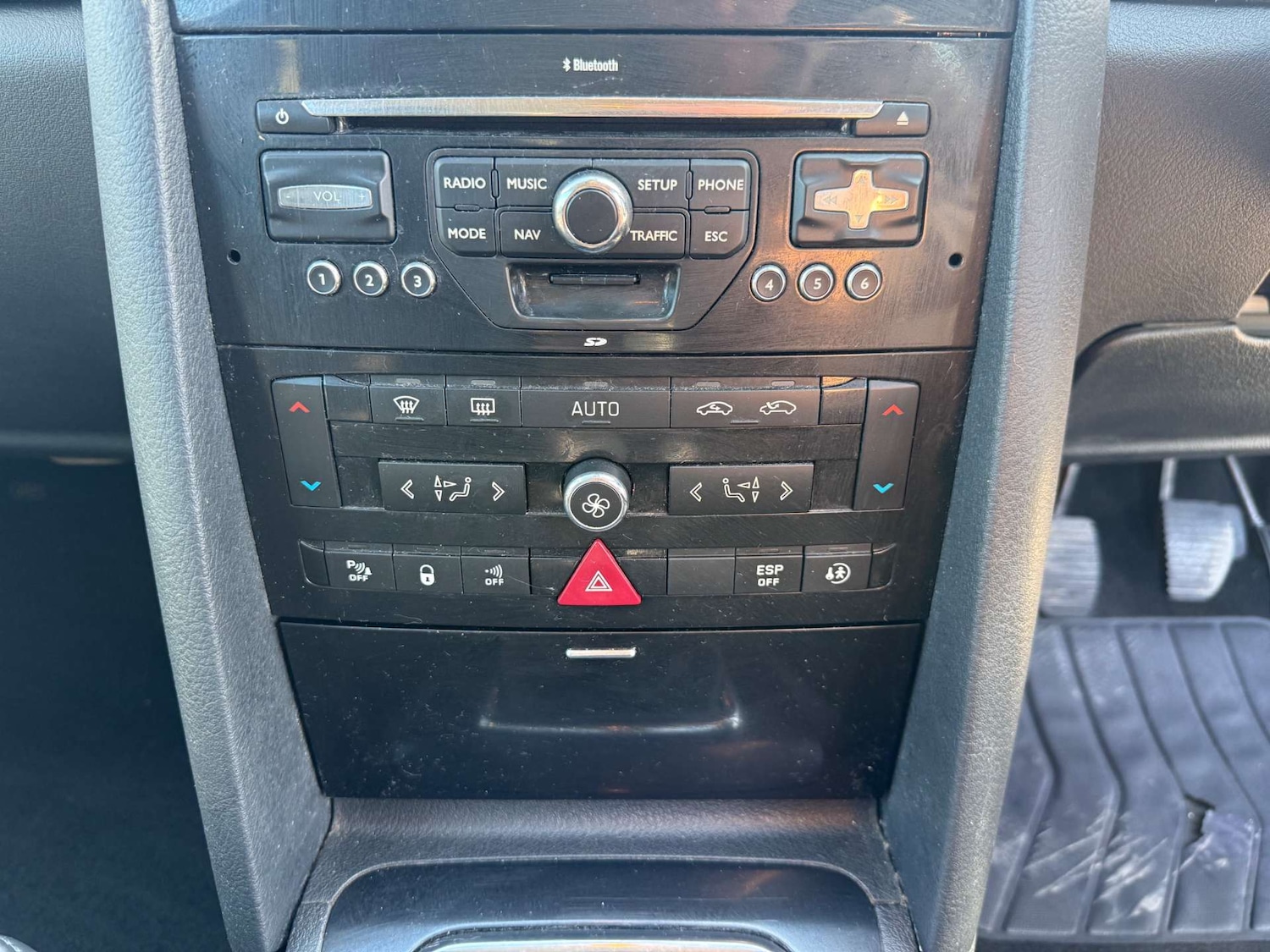 Used Peugeot 407 2010 for sale - 77917745: Photo 47