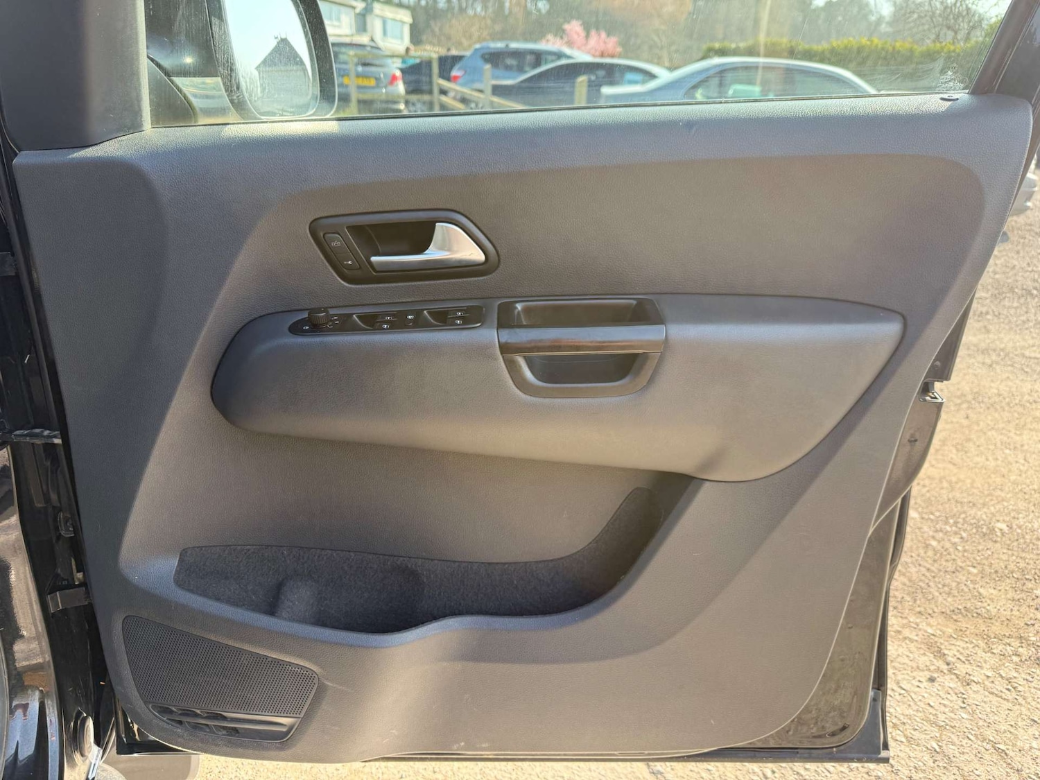 Used Volkswagen Amarok 2015 for sale - 77975405: Photo 15