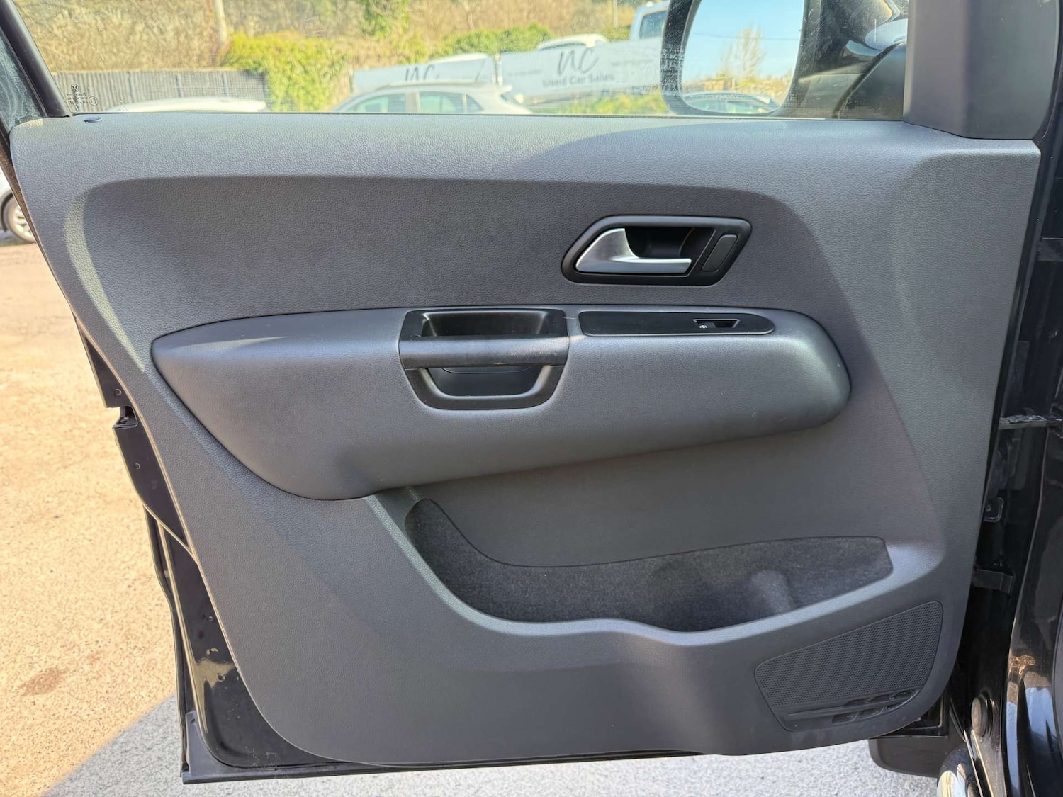 Used Volkswagen Amarok 2015 for sale - 77975405: Photo 23