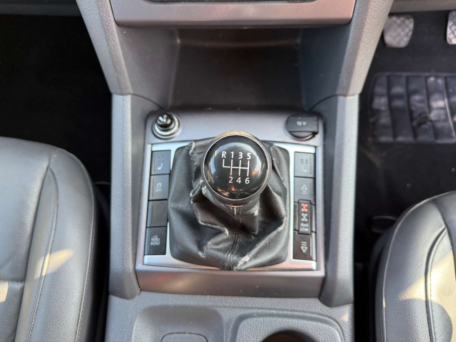 Used Volkswagen Amarok 2015 for sale - 77975405: Photo 52