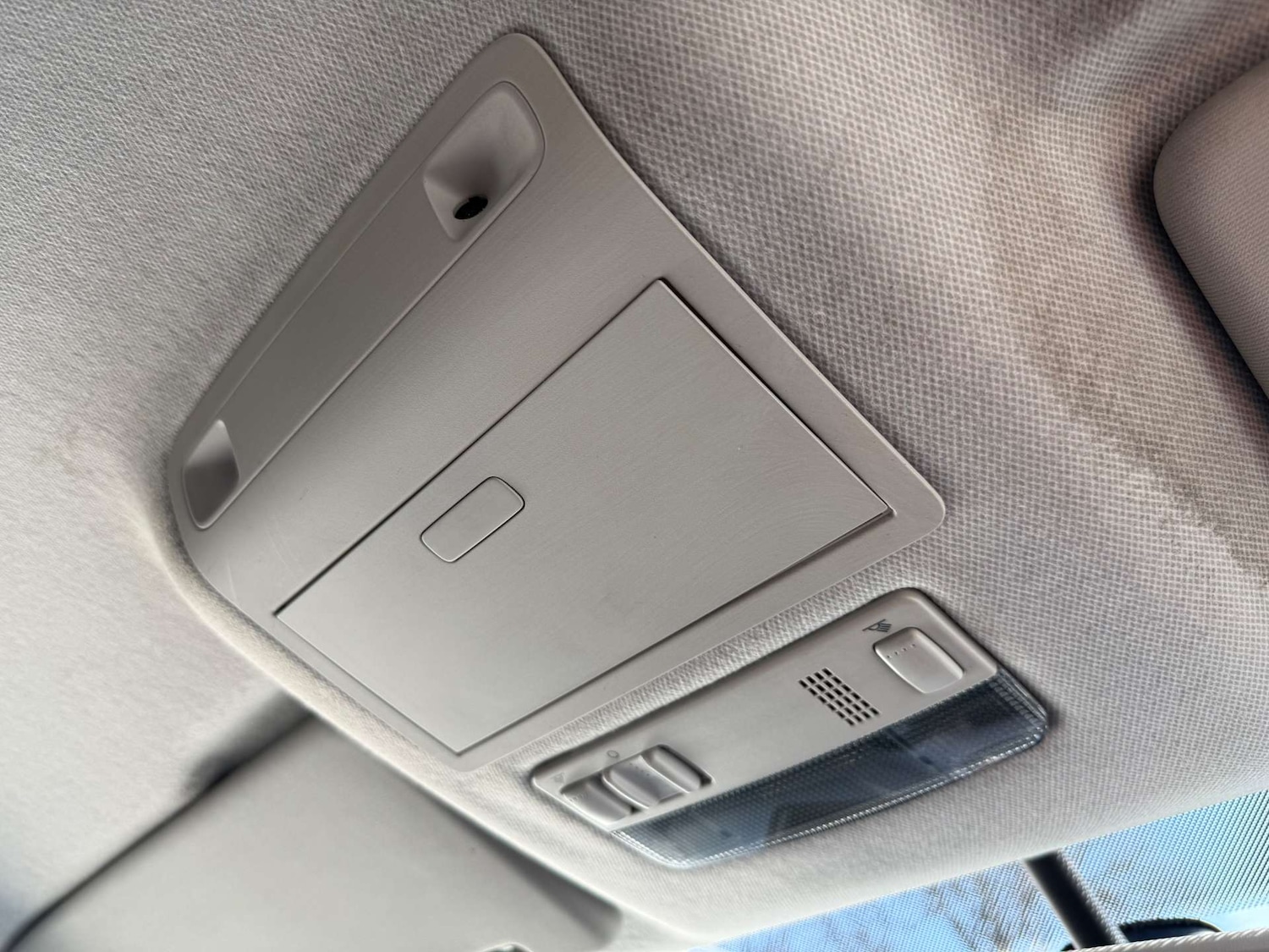 Used Volkswagen Amarok 2015 for sale - 77975405: Photo 58