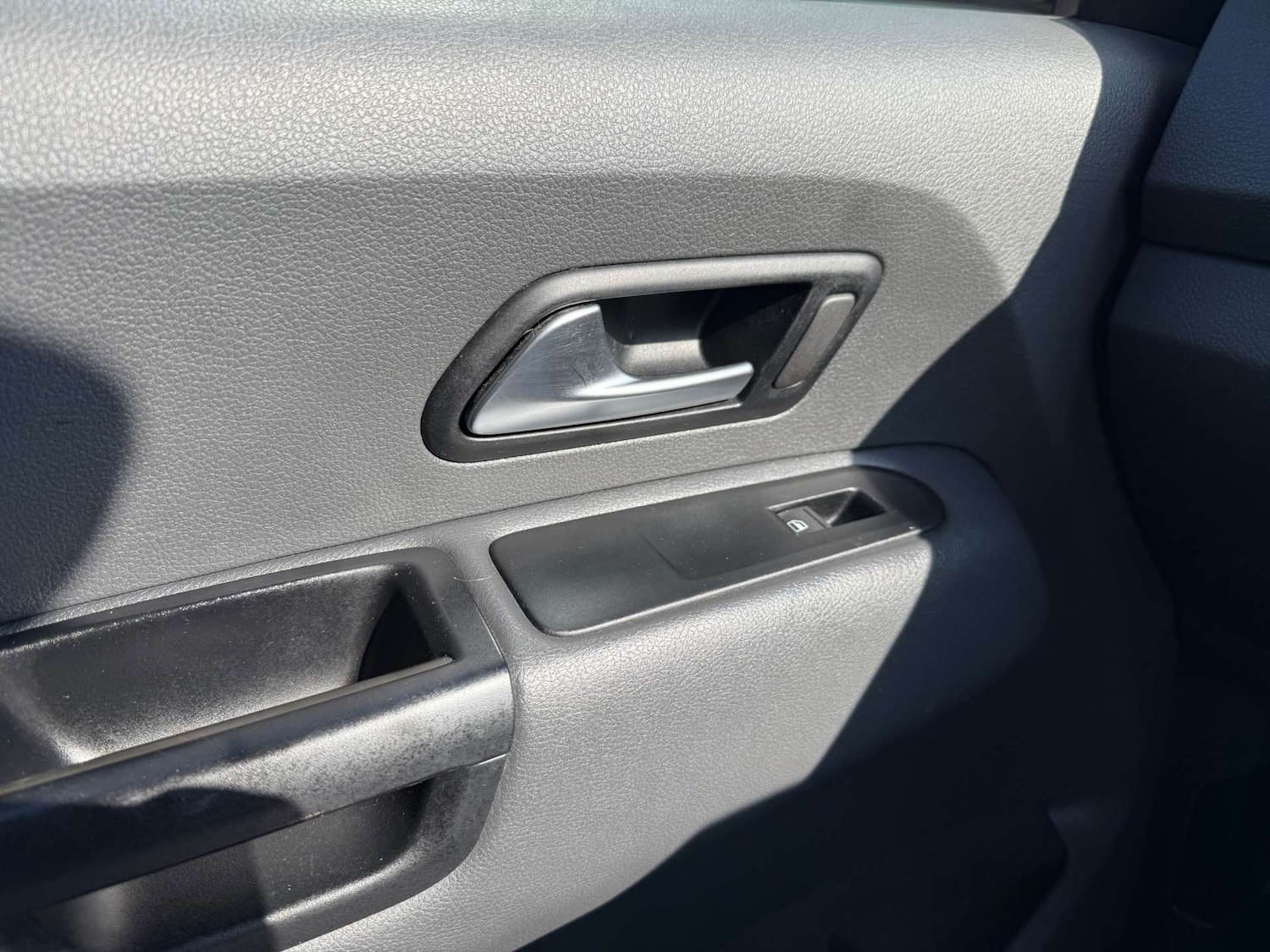 Used Volkswagen Amarok 2015 for sale - 77975405: Photo 59