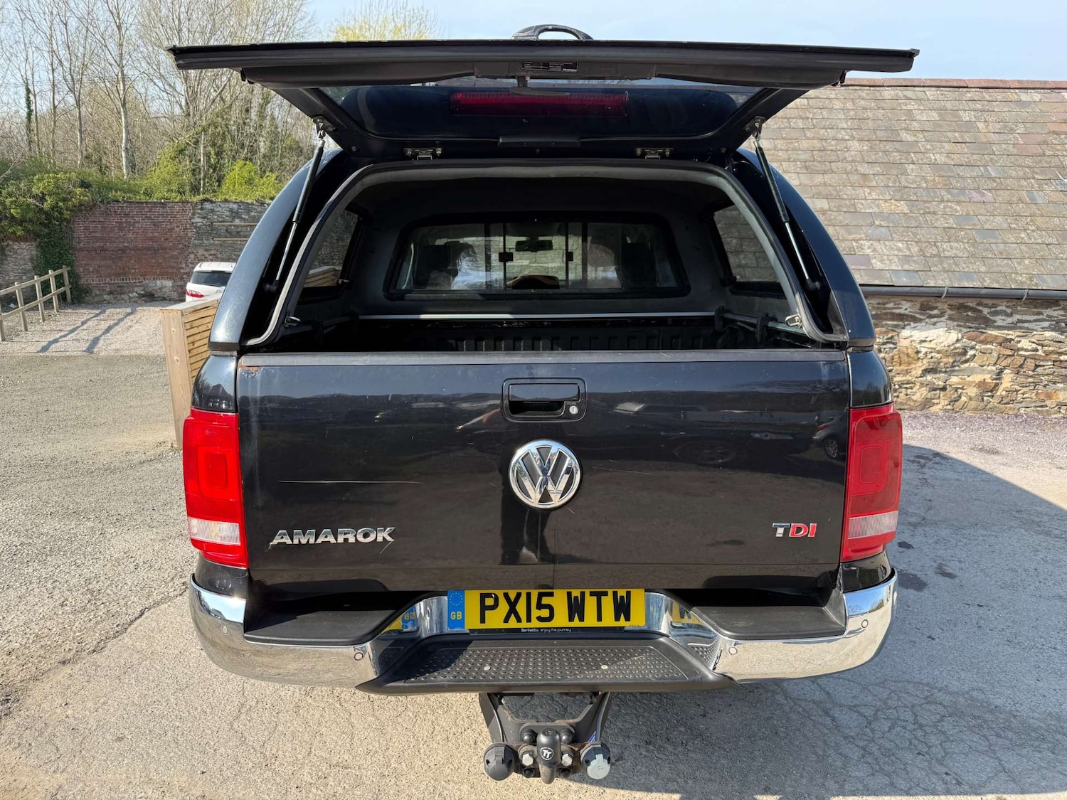 Used Volkswagen Amarok 2015 for sale - 77975405: Photo 61