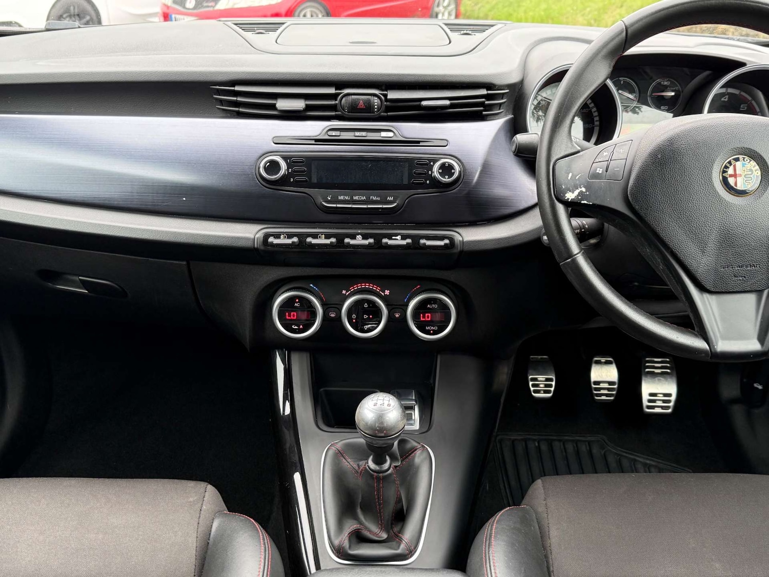 Used Alfa Romeo Giulietta 2012 for sale - 76600895: Photo 32