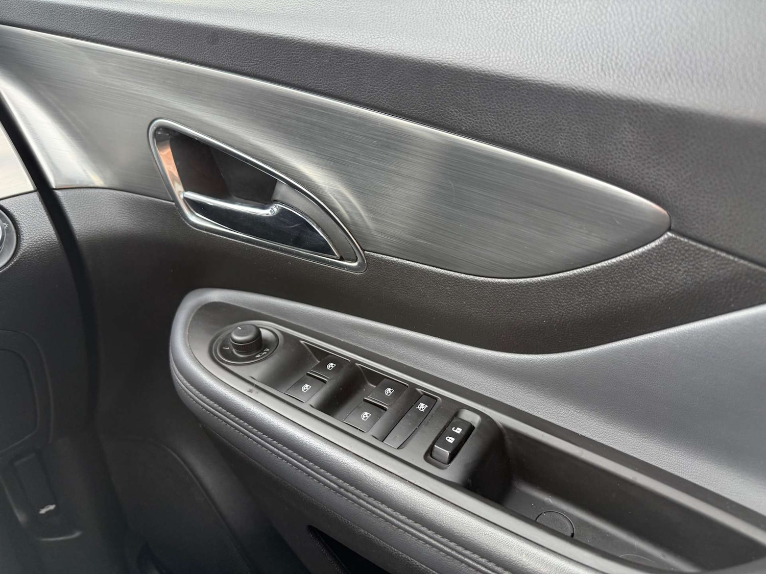 Used Vauxhall Mokka 2015 for sale - 76933024: Photo 56