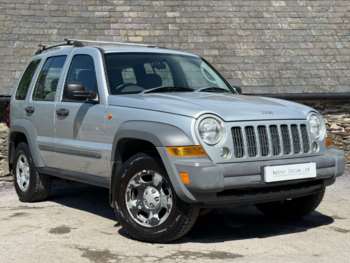 2005 - 2.4 Cherokee Sport 4WD 5dr