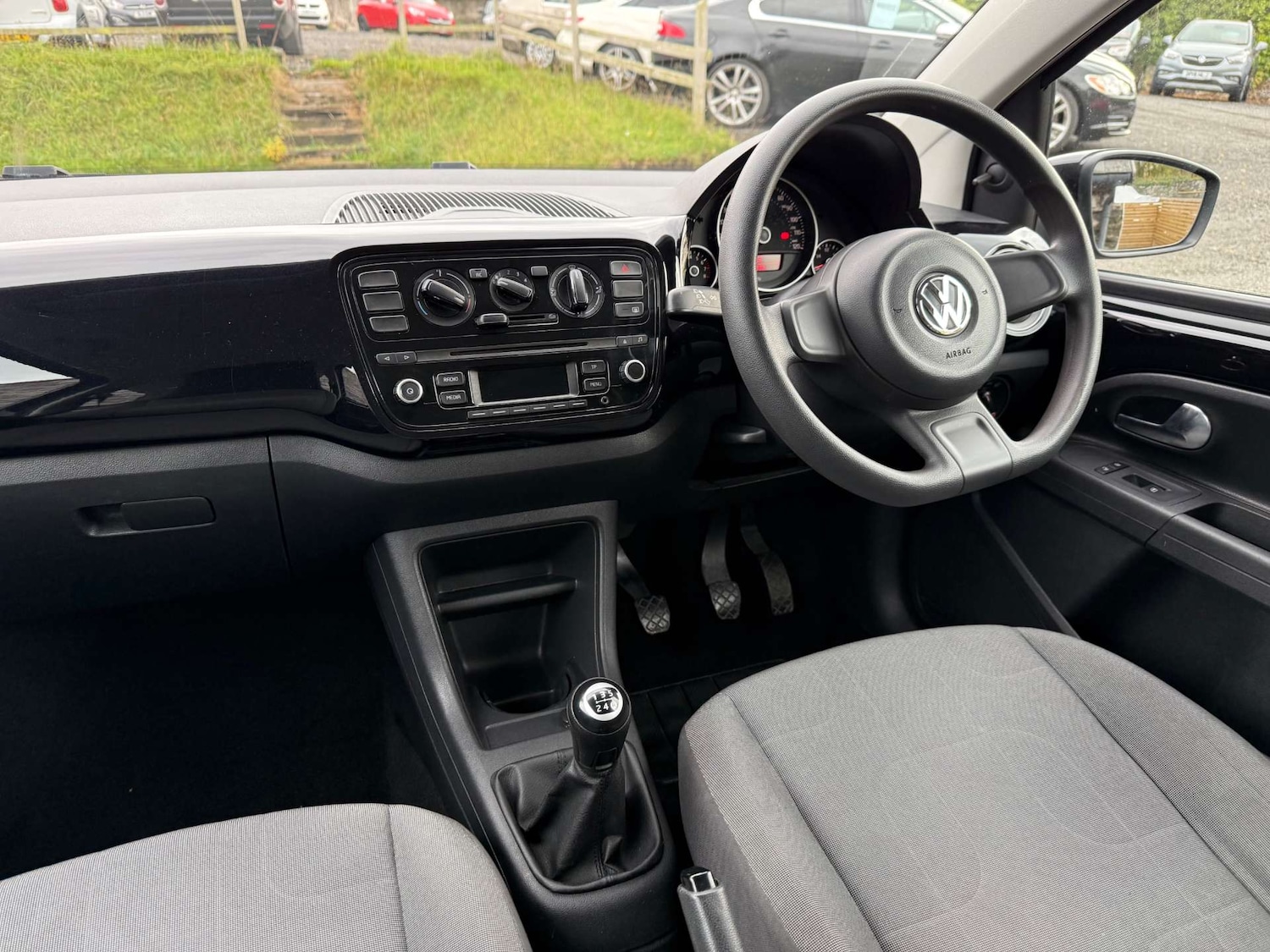 Used Volkswagen up! 2012 for sale - 76493587: Photo 16