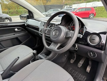 Used Volkswagen up! 2012 for sale - 76493587: Photo