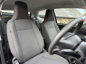 Used Volkswagen up! 2012 for sale - 76493587: Photo