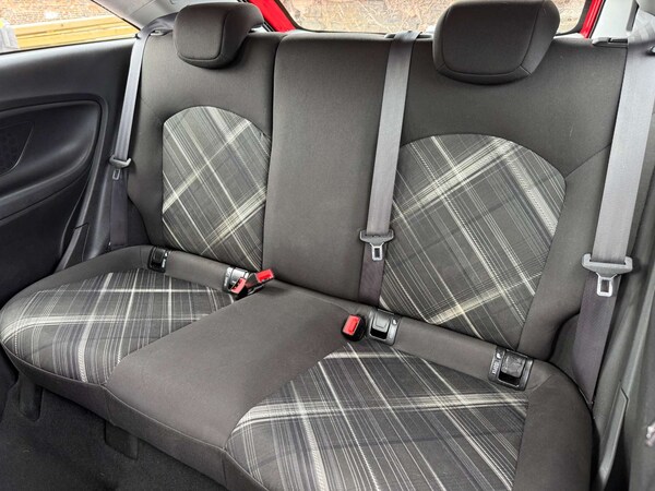 Used Vauxhall Corsa 2015 for sale - 75394142: Photo 20