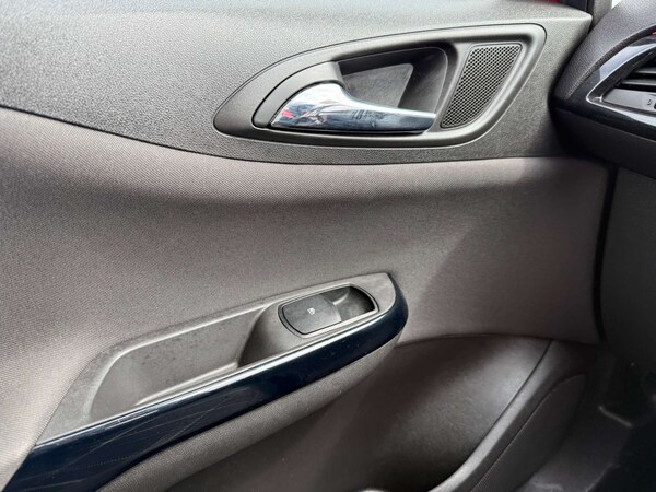 Used Vauxhall Corsa 2015 for sale - 75394142: Photo 48