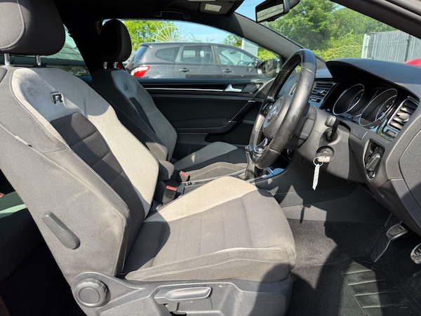 Used Volkswagen Golf 2014 for sale - 76278281: Photo 19