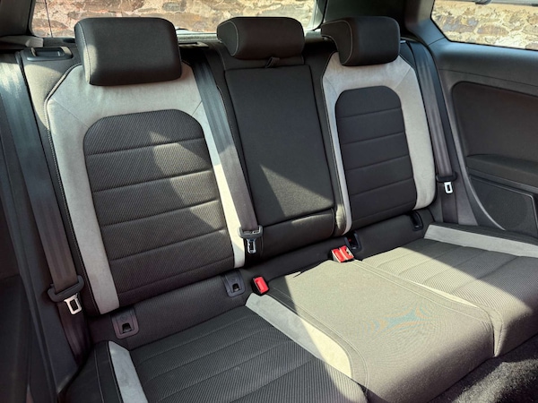 Used Volkswagen Golf 2014 for sale - 76278281: Photo 20