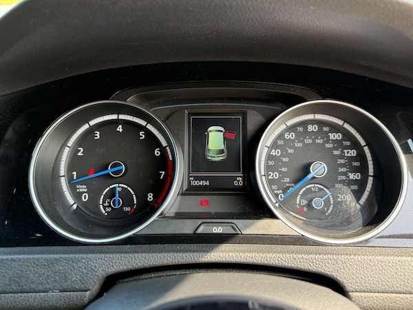 Used Volkswagen Golf 2014 for sale - 76278281: Photo 38