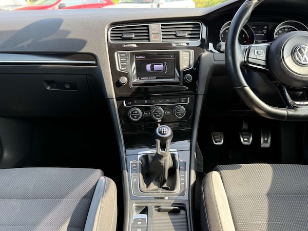 Used Volkswagen Golf 2014 for sale - 76278281: Photo 40