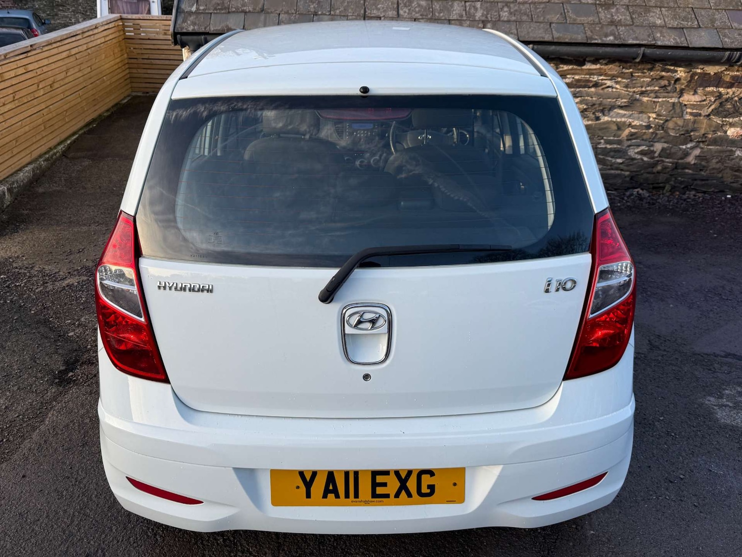 Used Hyundai i10 2011 for sale - 77160628: Photo 10