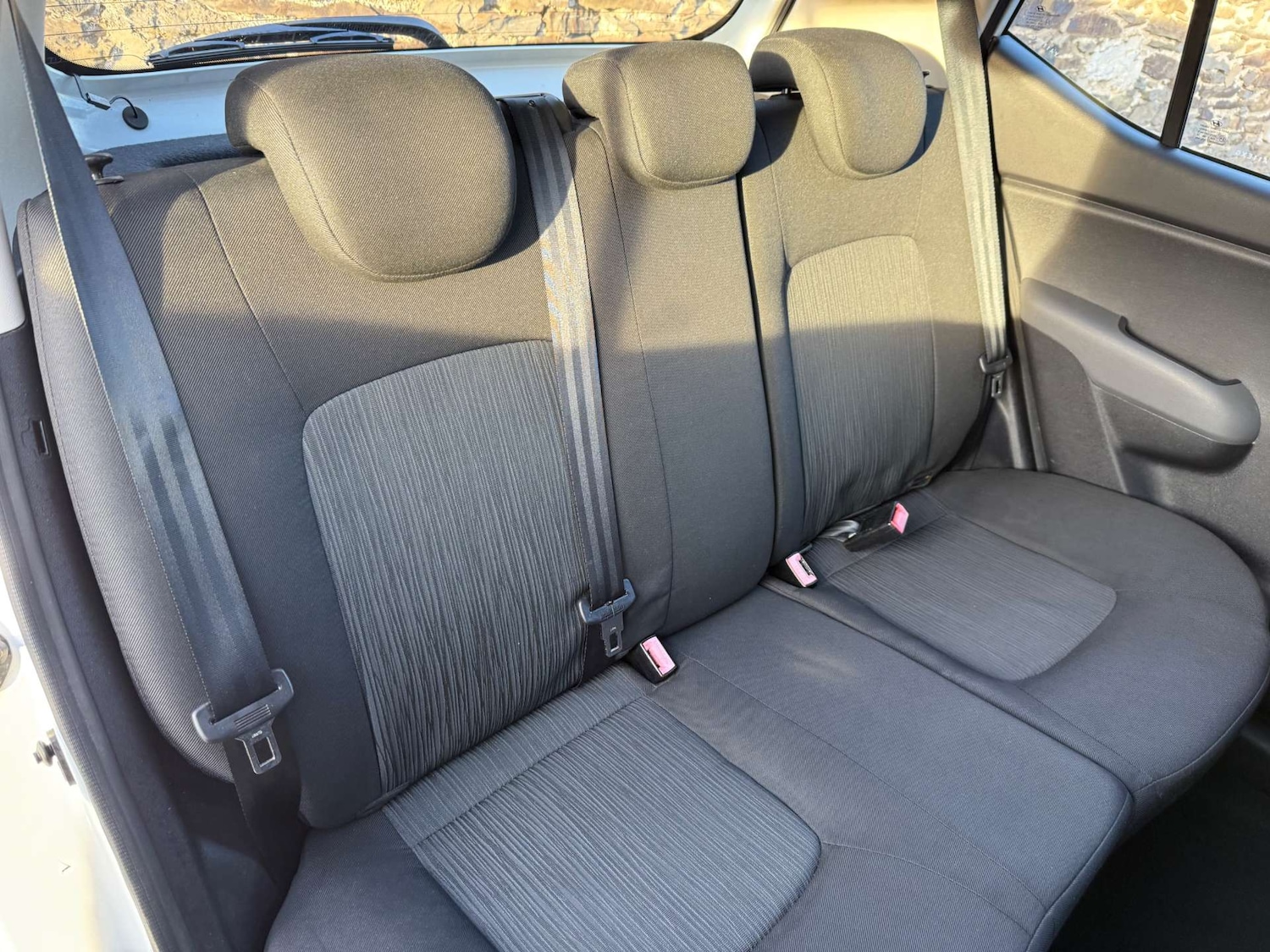 Used Hyundai i10 2011 for sale - 77160628: Photo 17