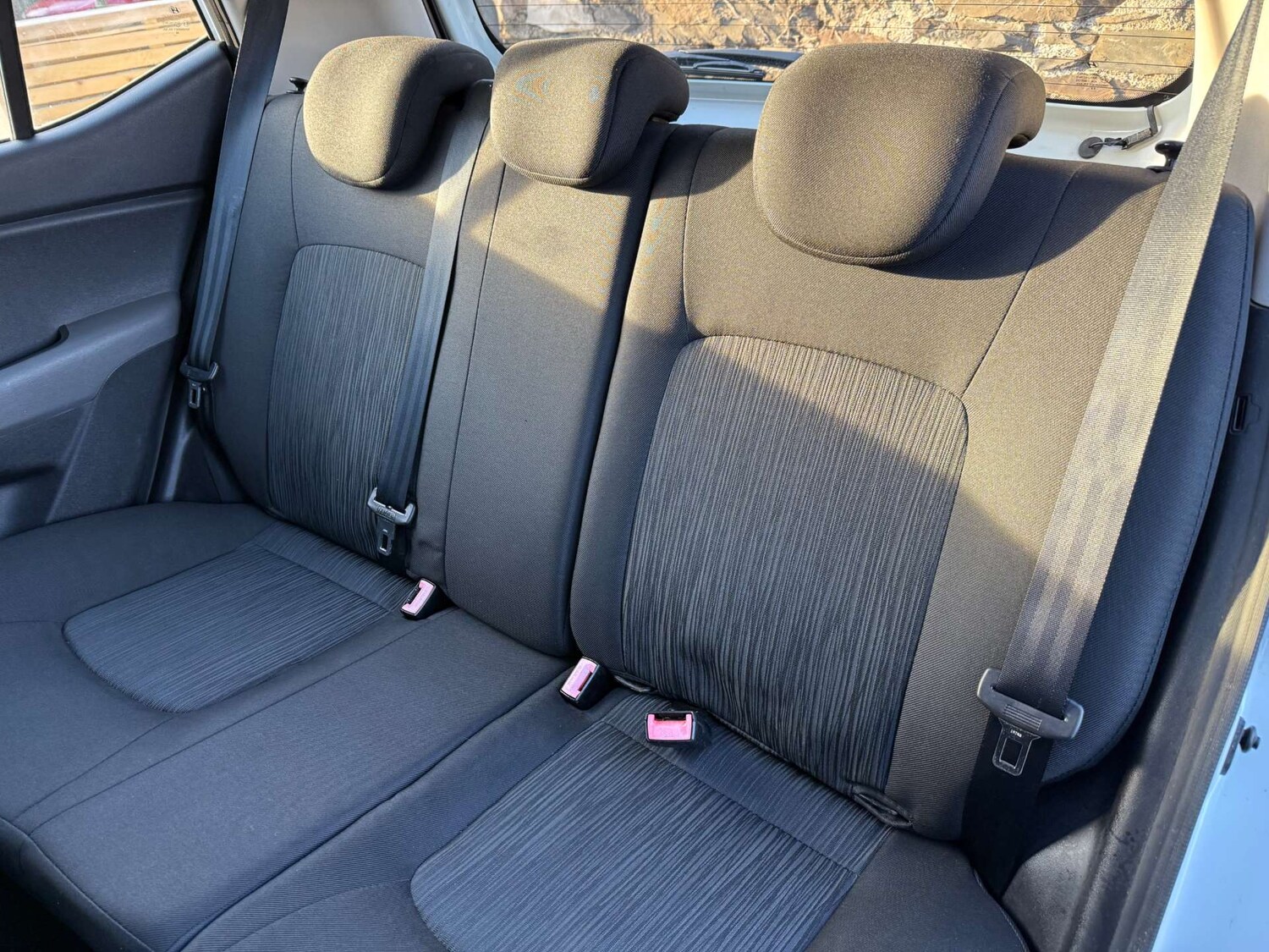 Used Hyundai i10 2011 for sale - 77160628: Photo 25