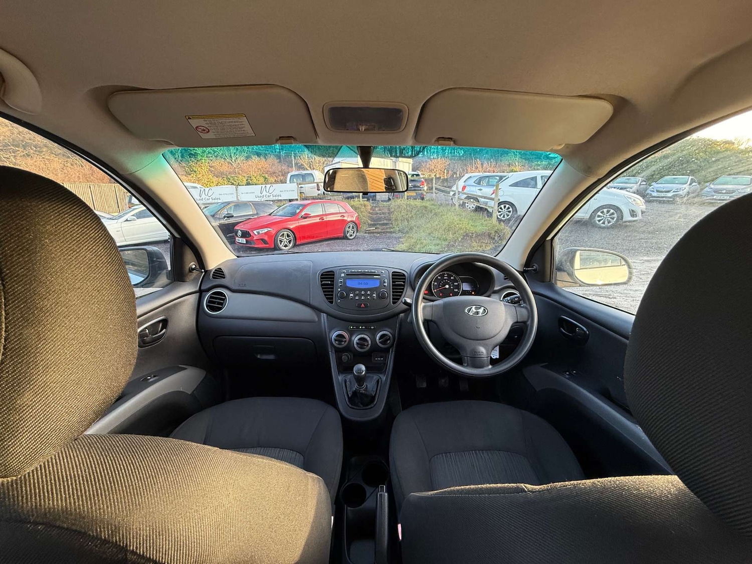 Used Hyundai i10 2011 for sale - 77160628: Photo 29