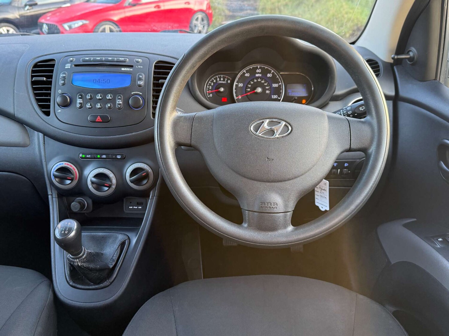 Used Hyundai i10 2011 for sale - 77160628: Photo 33