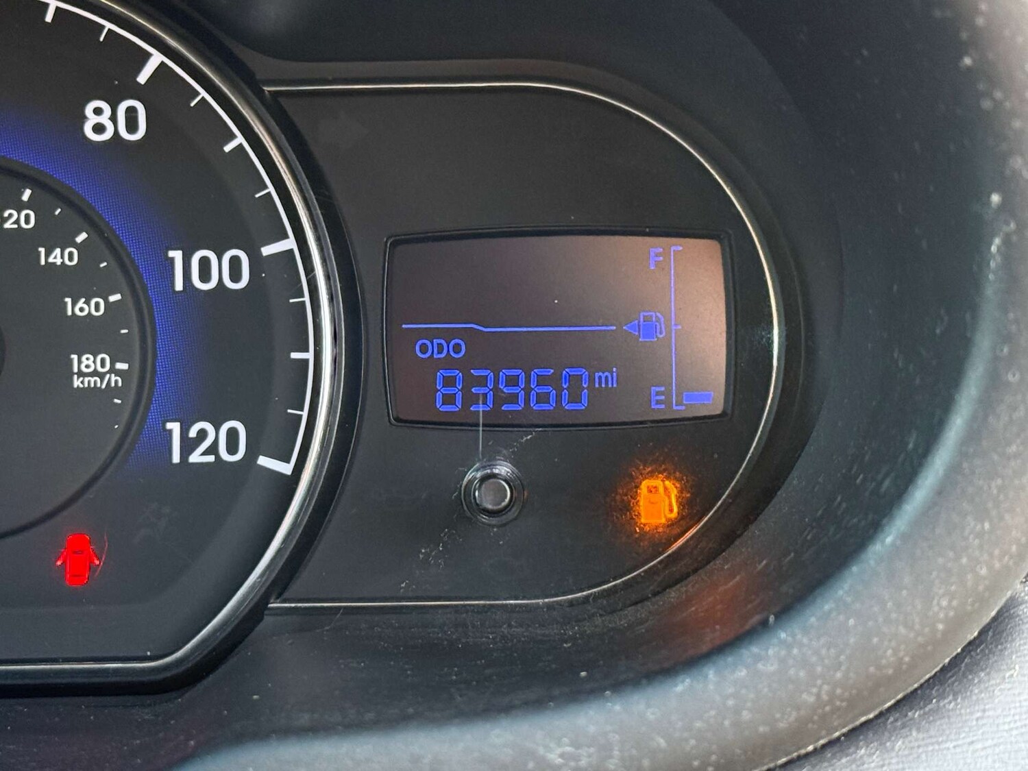 Used Hyundai i10 2011 for sale - 77160628: Photo 36