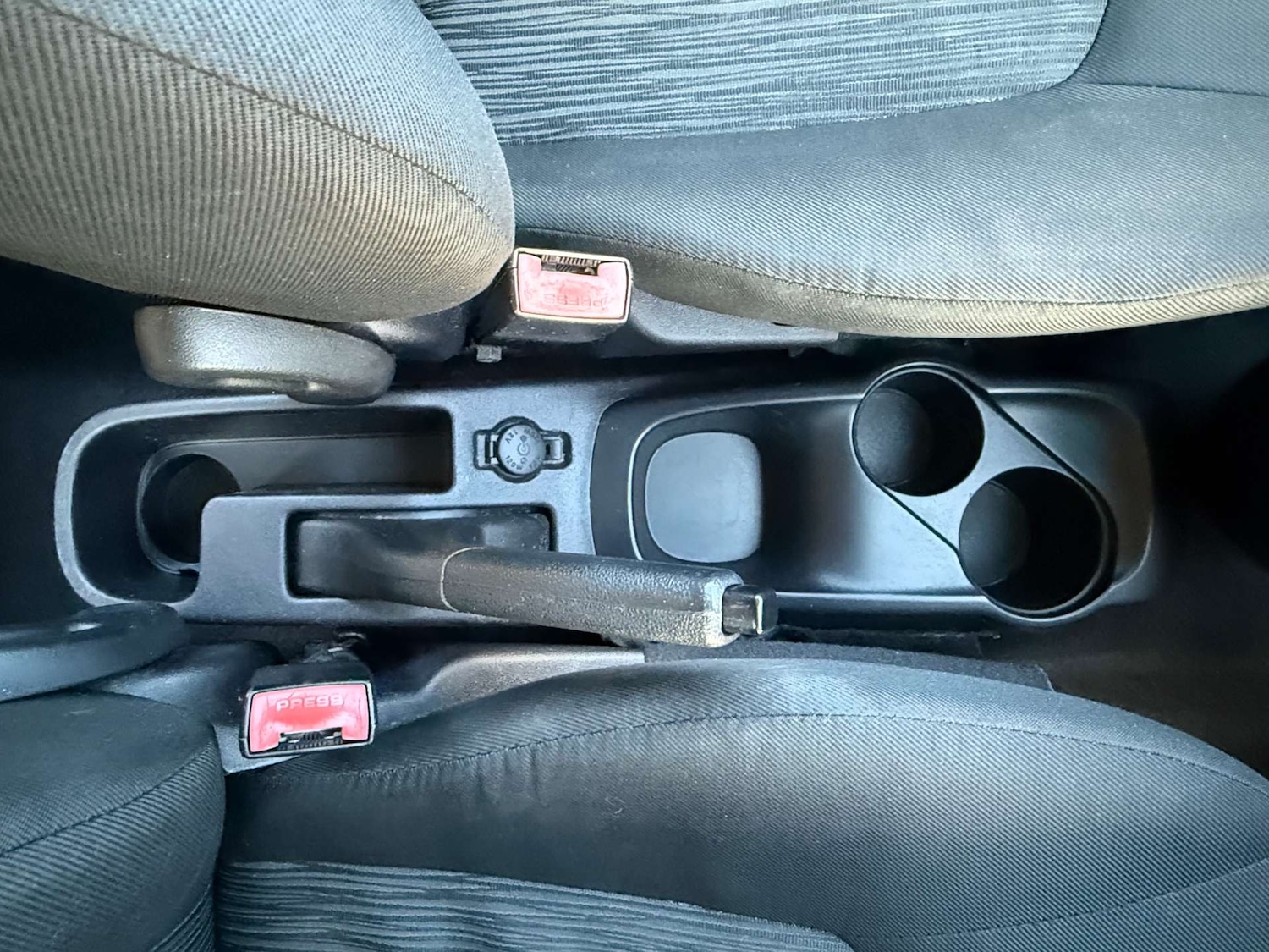 Used Hyundai i10 2011 for sale - 77160628: Photo 43