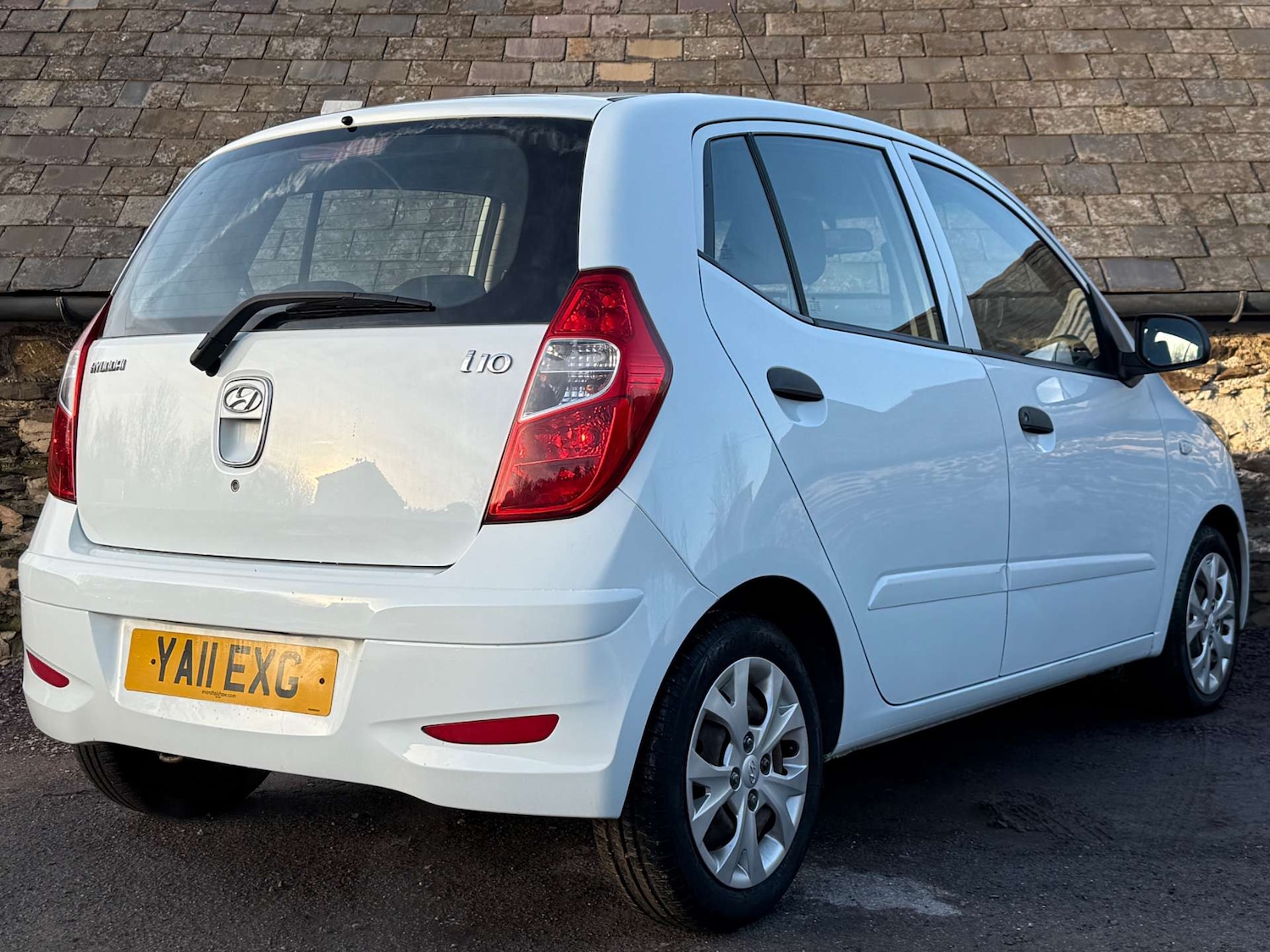 Used Hyundai i10 2011 for sale - 77160628: Photo 8