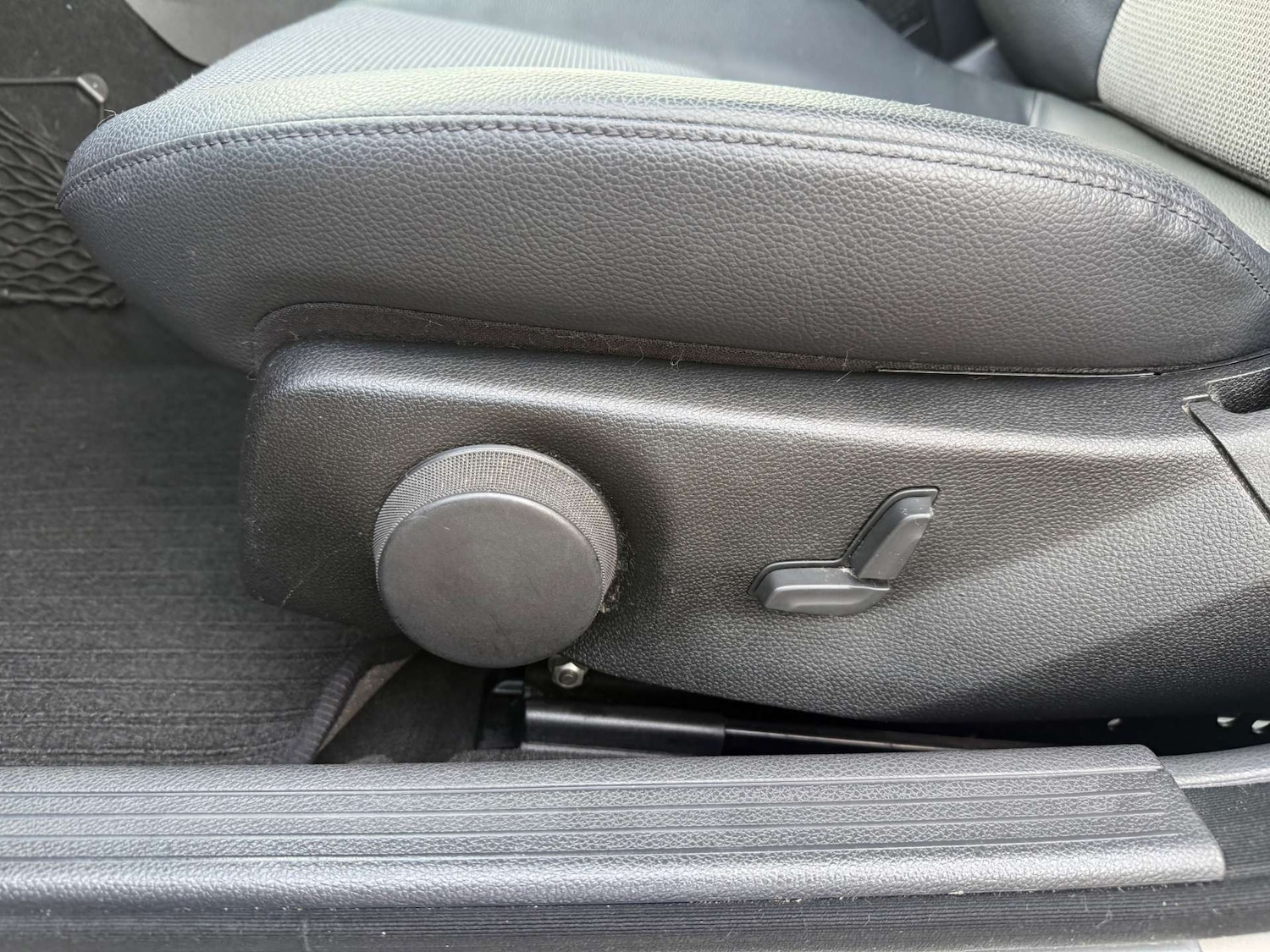 Used Mercedes-Benz C Class 2008 for sale - 77718966: Photo 24