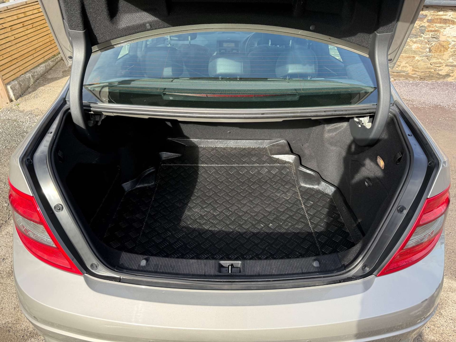 Used Mercedes-Benz C Class 2008 for sale - 77718966: Photo 60