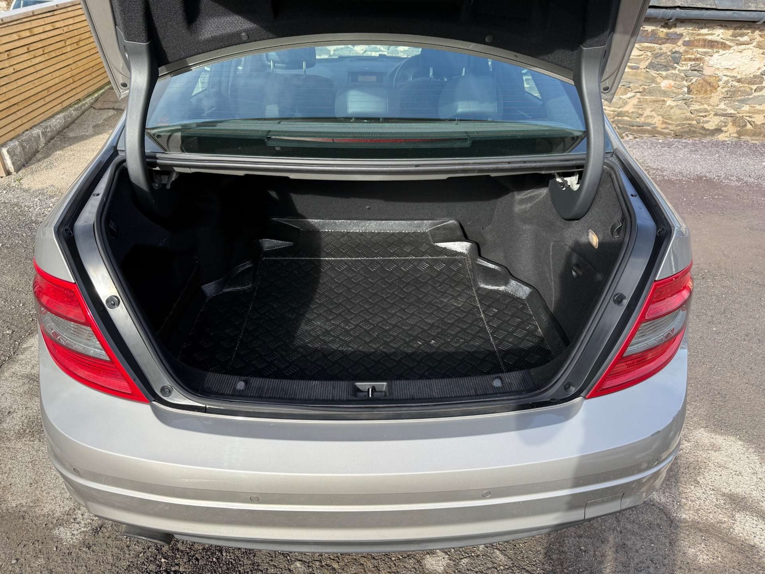 Used Mercedes-Benz C Class 2008 for sale - 77718966: Photo 61