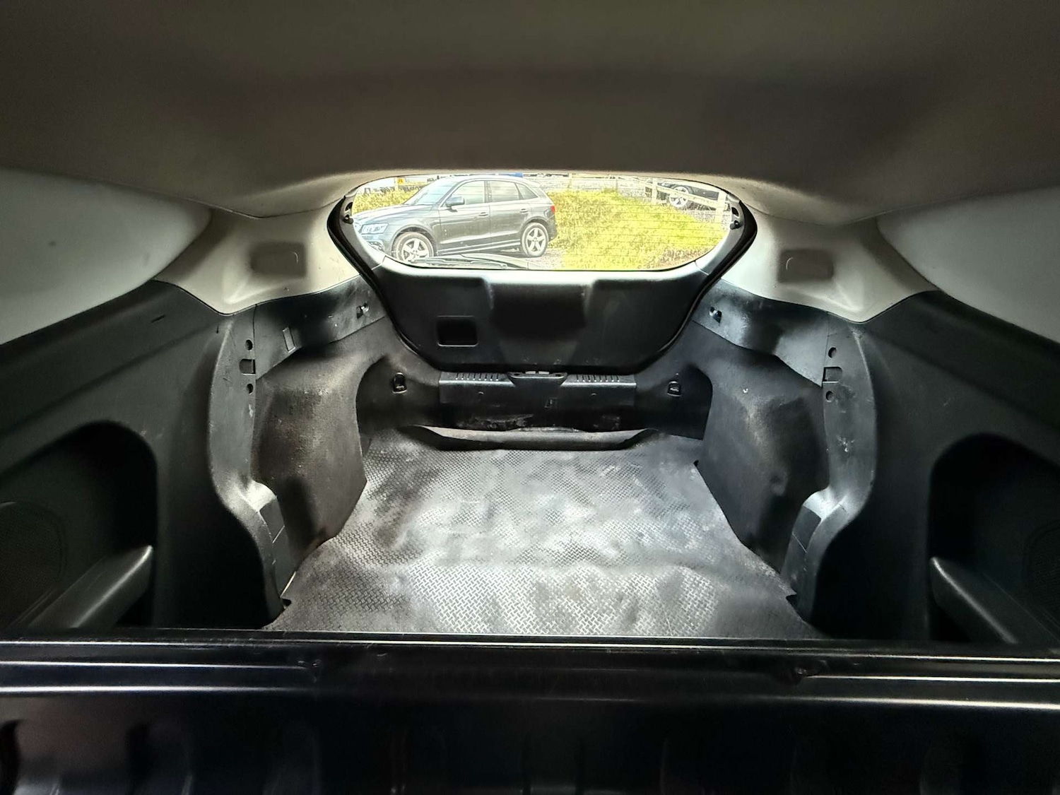 Used Ford Fiesta 2011 for sale - 77718969: Photo 20