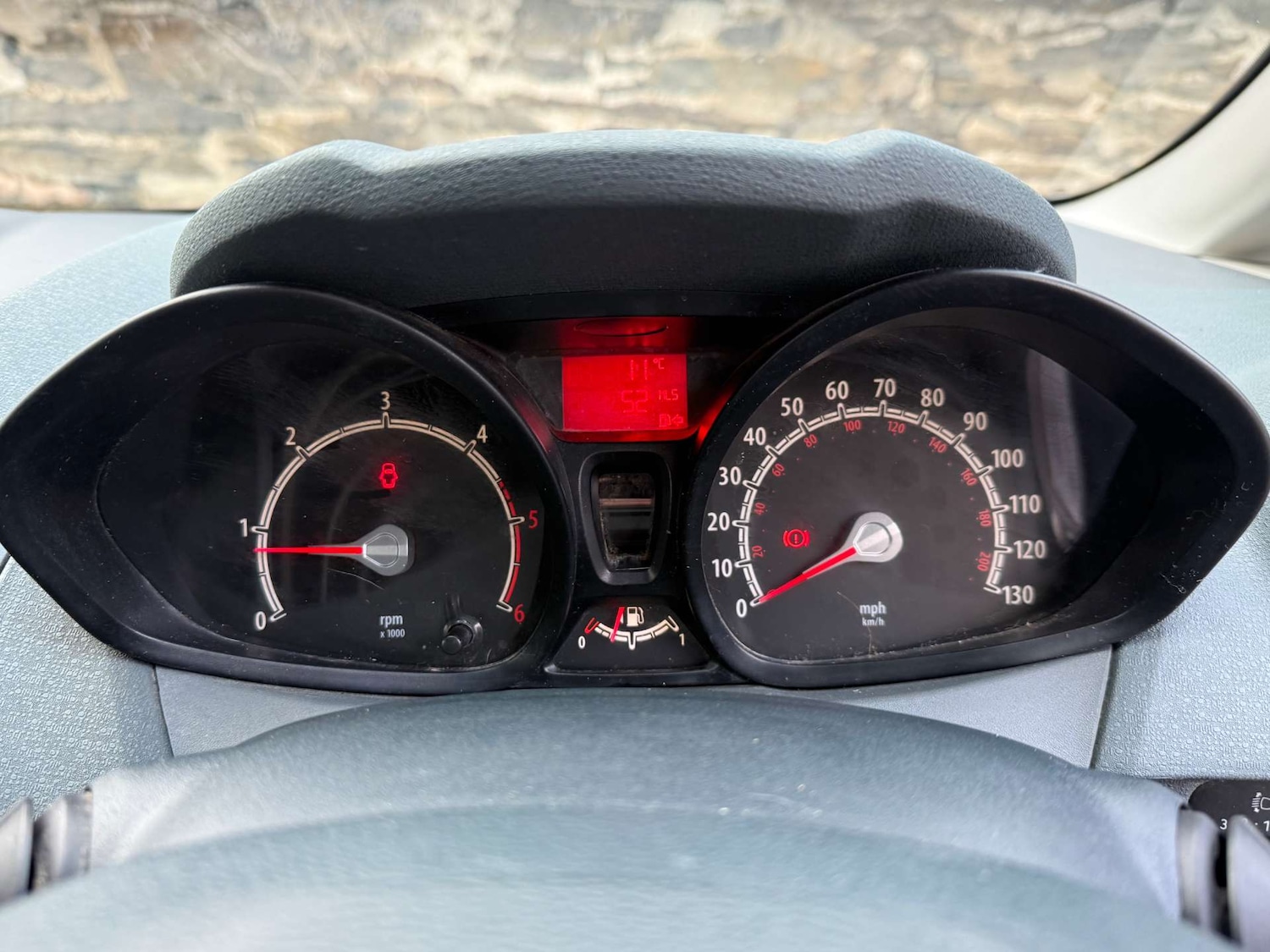 Used Ford Fiesta 2011 for sale - 77718969: Photo 27