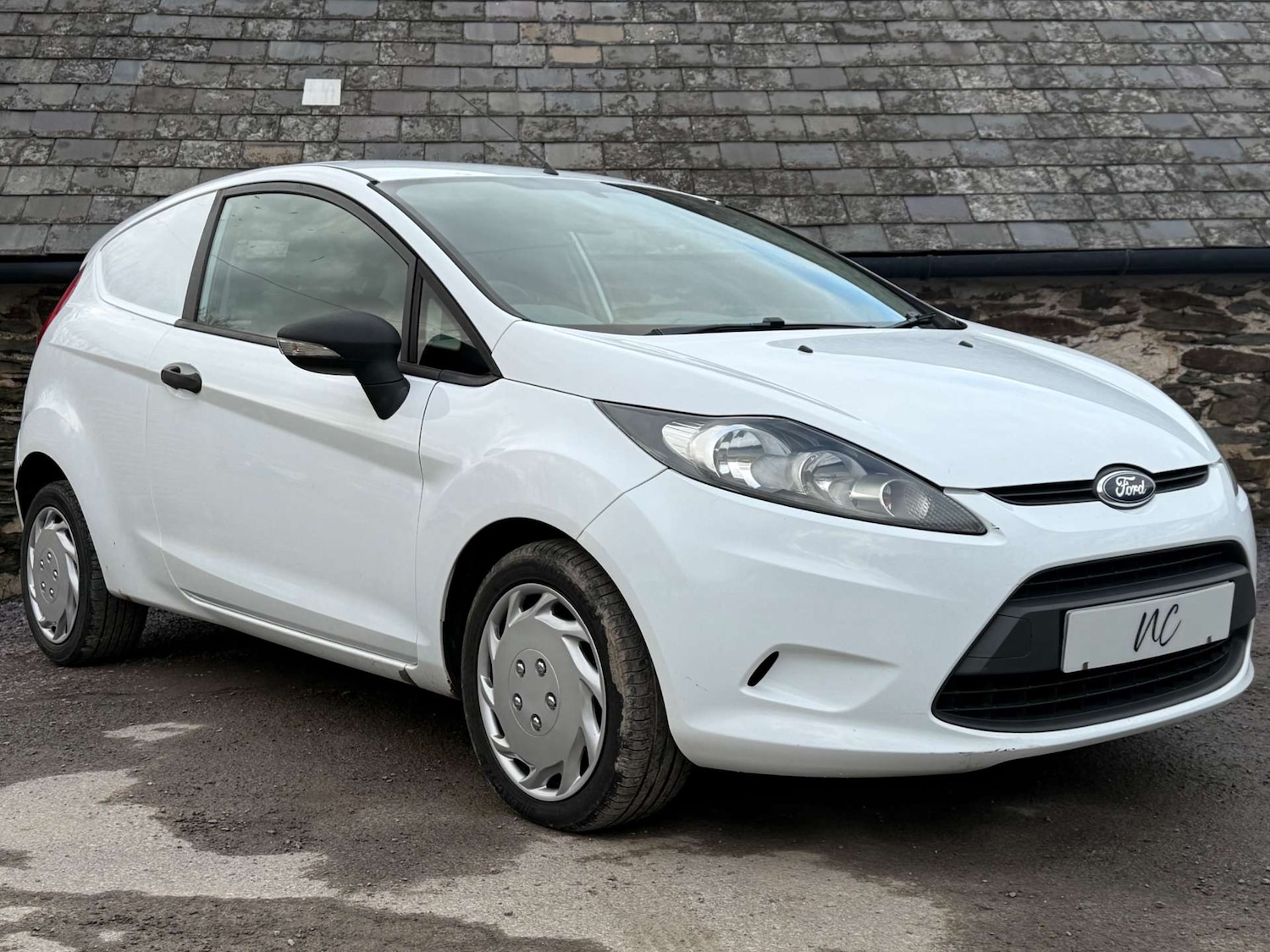 Used Ford Fiesta 2011 for sale - 77718969: Photo 3