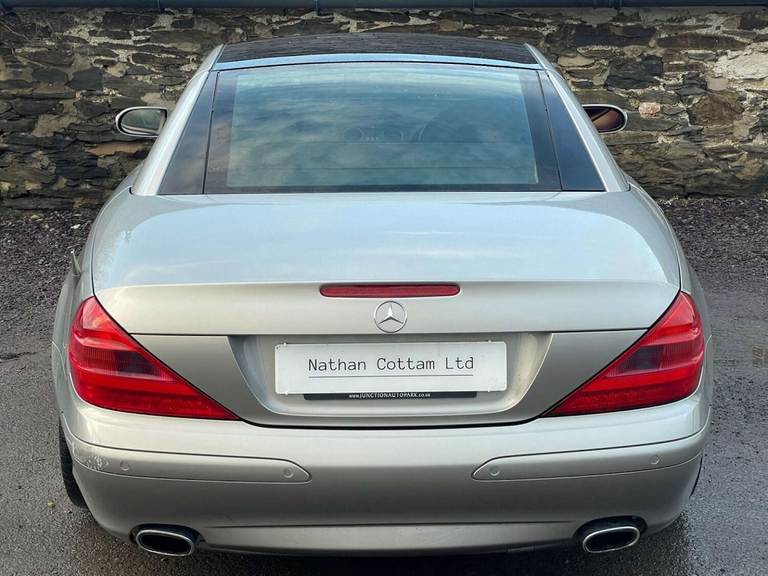 Used Mercedes-Benz SL 2004 for sale - 76625868: Photo 10