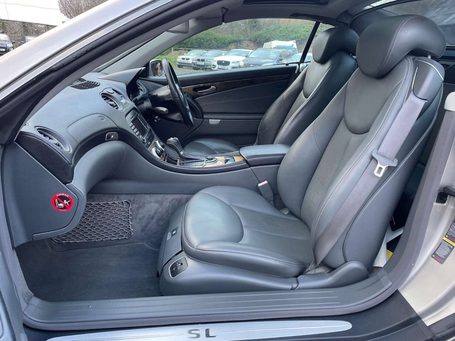 Used Mercedes-Benz SL 2004 for sale - 76625868: Photo 28