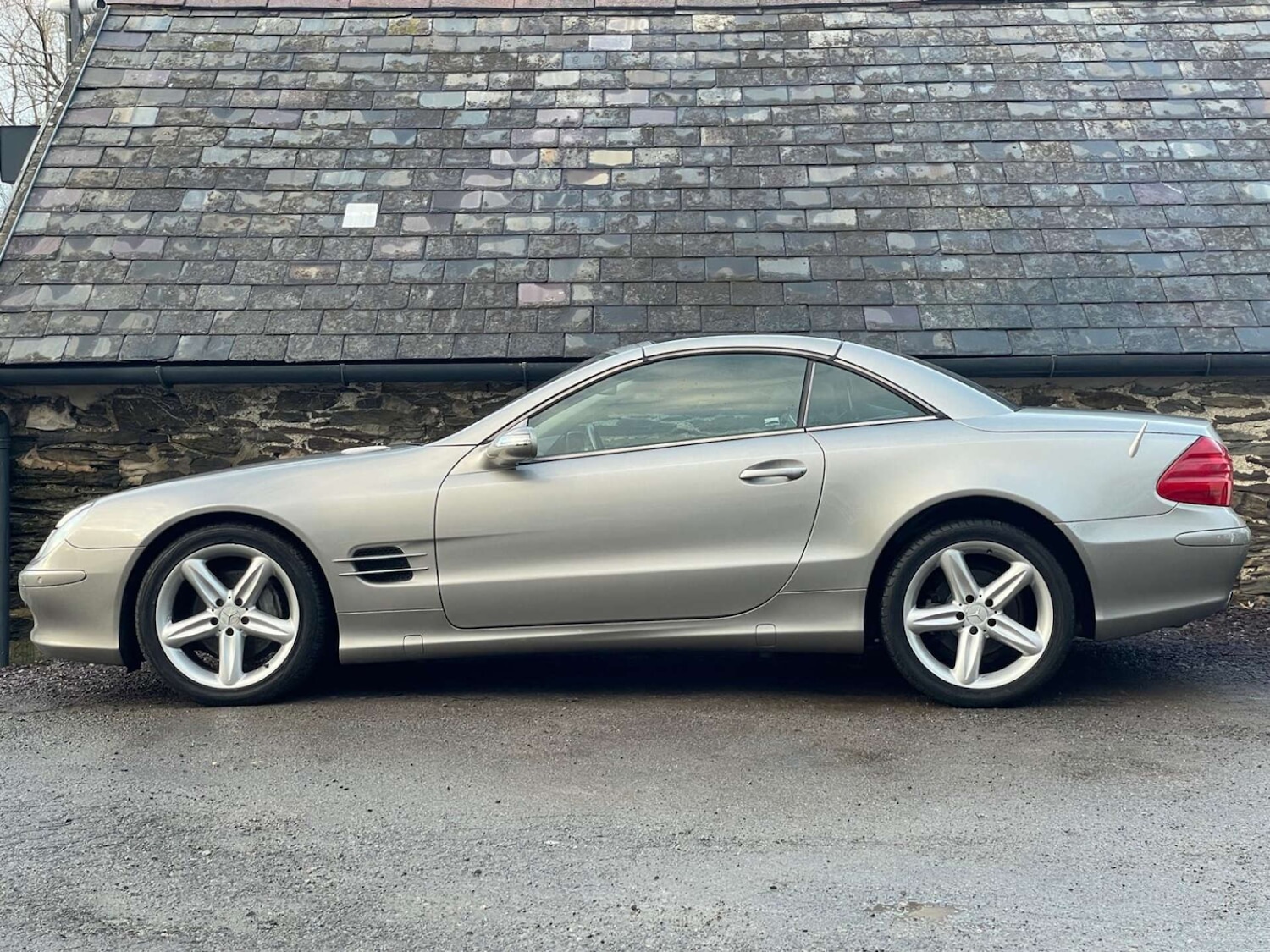Used Mercedes-Benz SL 2004 for sale - 76625868: Photo 6