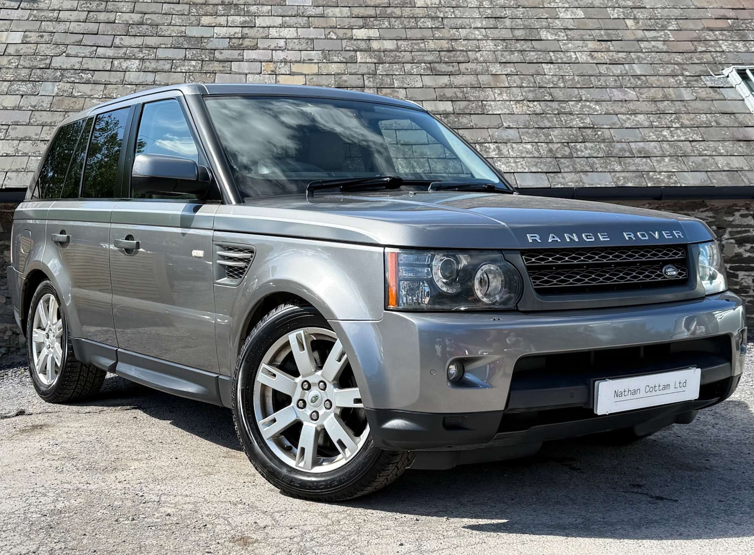 Used Land Rover Range Rover Sport 2011 for sale - 76481447: Photo 1