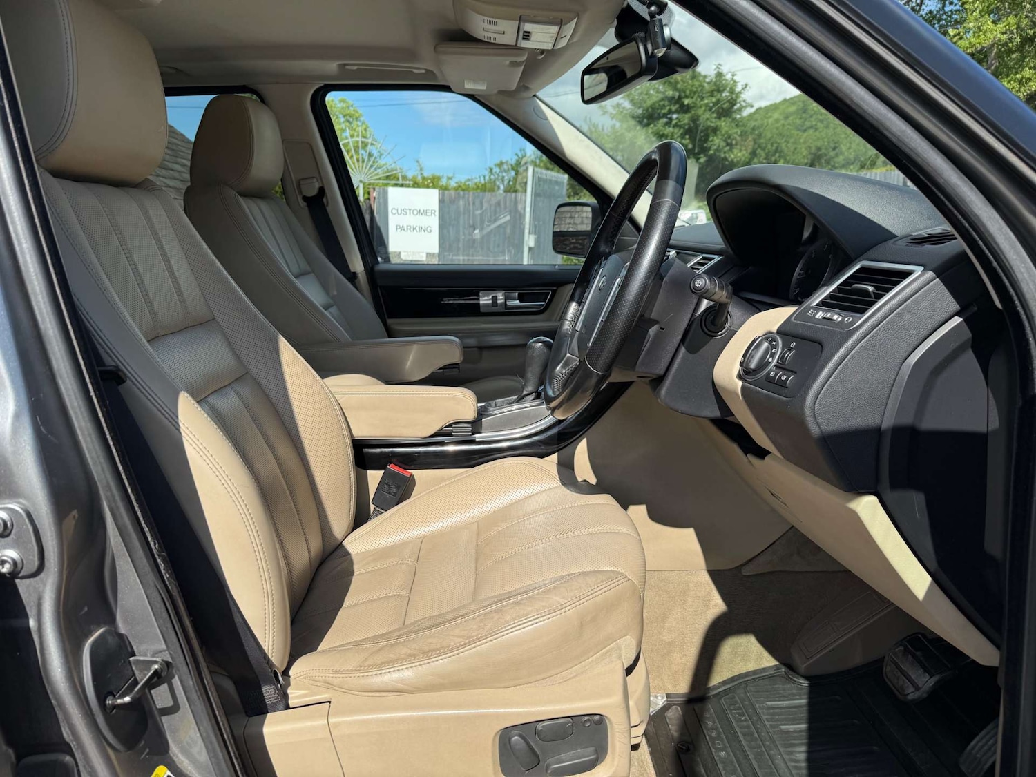 Used Land Rover Range Rover Sport 2011 for sale - 76481447: Photo 11