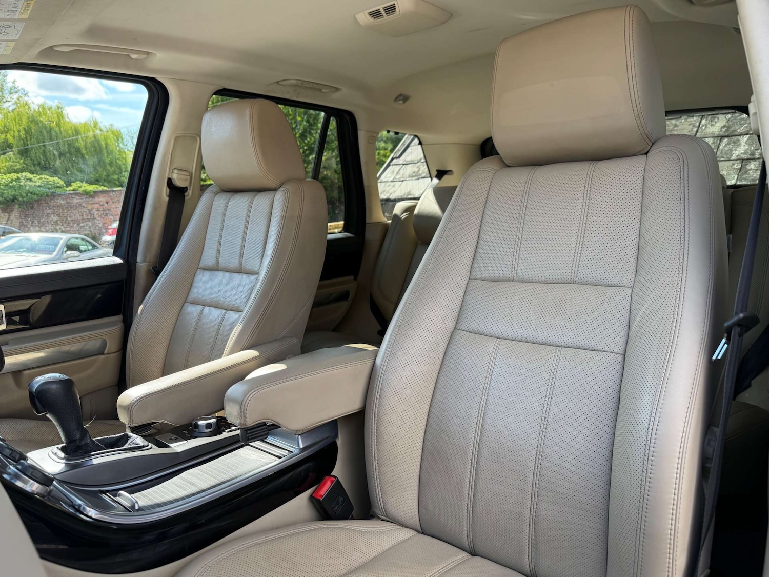 Used Land Rover Range Rover Sport 2011 for sale - 76481447: Photo 20