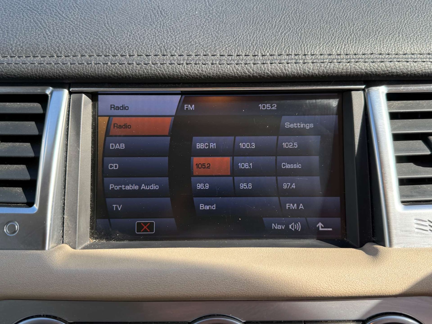 Used Land Rover Range Rover Sport 2011 for sale - 76481447: Photo 52